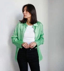 Anna Quan | Lana Shirt | Apple