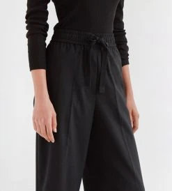 Assembly Label | Edie Pant | Black