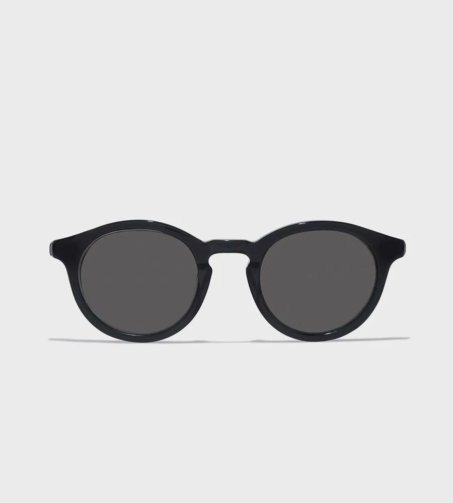 Assembly Label | Round Sunglasses | Frame 06