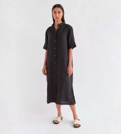 New In Fashion Assembly Label | Tori Linen Short Sleeve Shirt Dress | Black