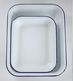 Falcon Enamelware Traditional Enamel Bake Pan
