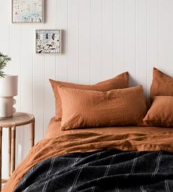 Homewares Cultiver | Linen Duvet Cover | Cedar