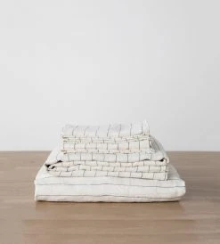 Cultiver | Linen Sheet Set | Pencil Stripe