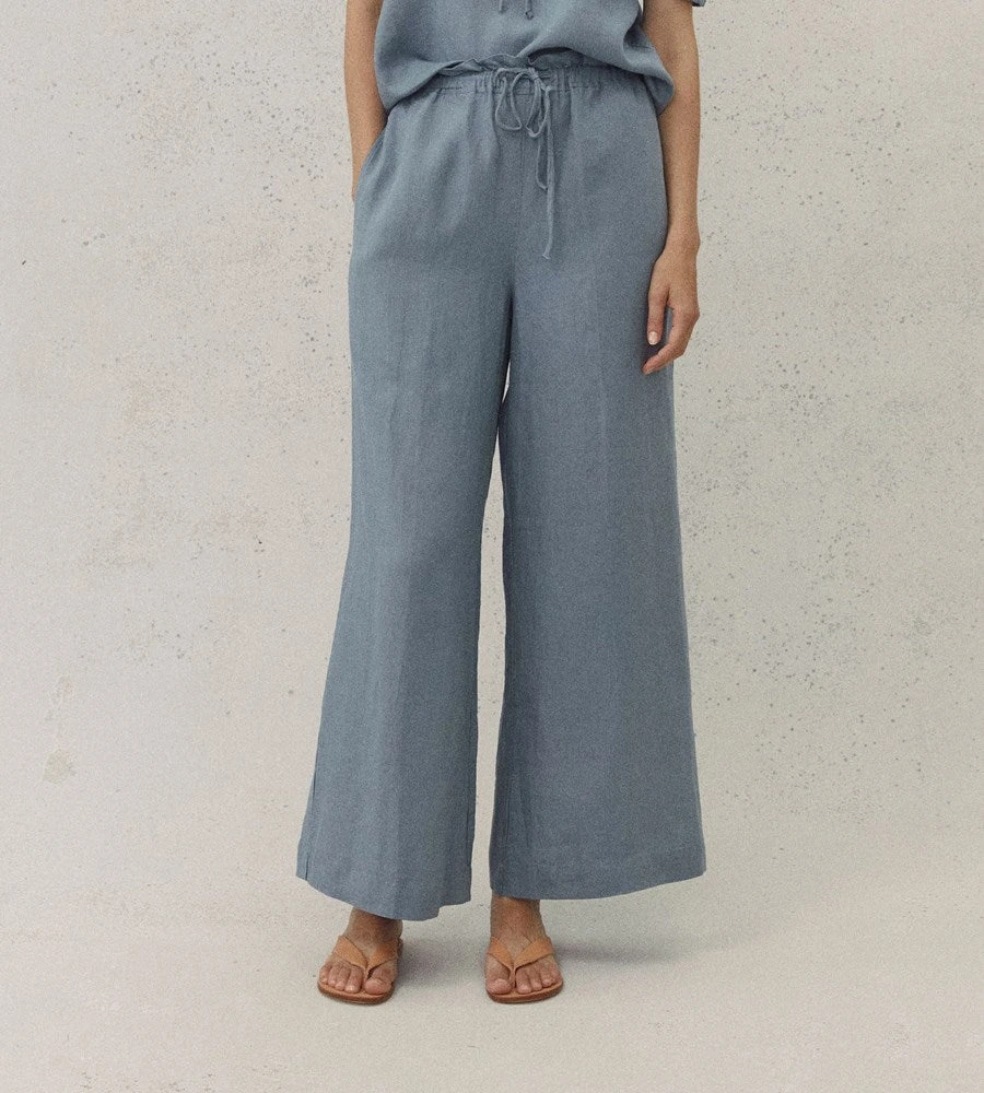 Des Sen | Chateau Pants | Dusty Blue Fashion + Beauty