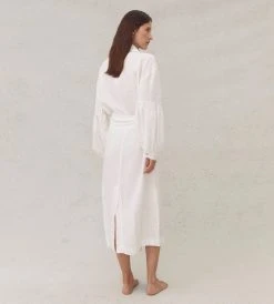Des Sen | Sabi Robe | Blanca Fashion + Beauty
