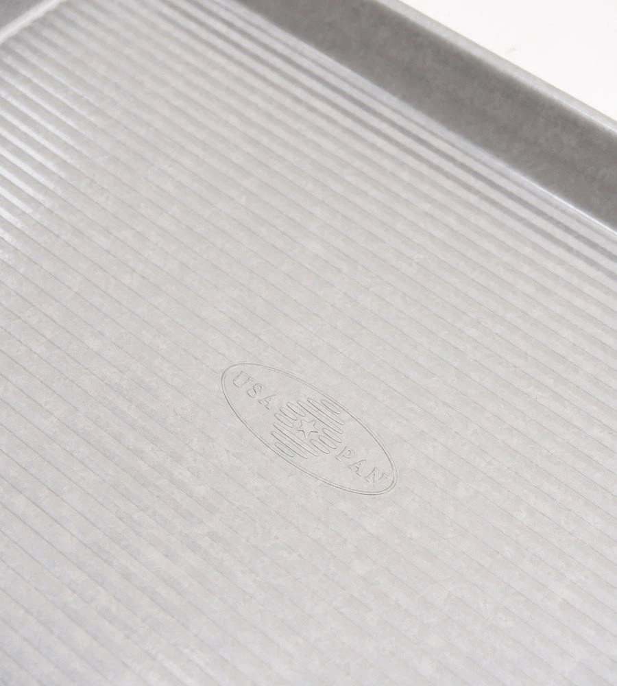 USA Pan | Jelly Roll Pan | 14 X 9.4 X1" (36.2 X 23.9 X 2.5cm) Homewares