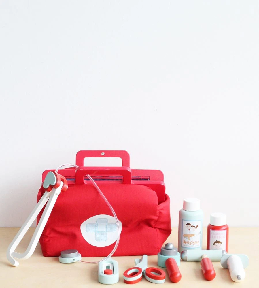 Baby + Child Le Toy Van | Doctors Set