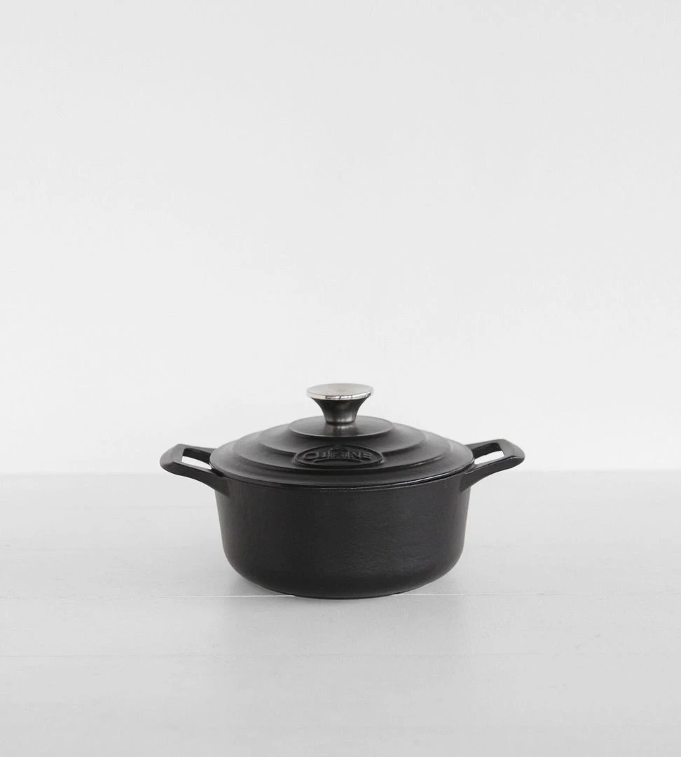 Homewares La Cuisine | Round Casserole Pot | Black | 20cm