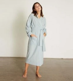 General Sleep | Everyone Robe | Lake Blue Fashion + Beauty