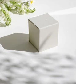 Hivern | Tobacco & Smoked Oak Candle | Dark Navy