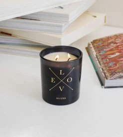 Homewares Hivern | Vetiver & Cedarwood Candle | Dark Navy