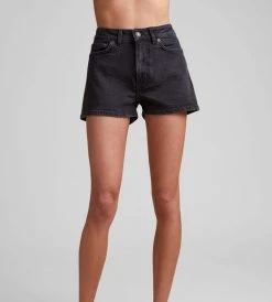 Fashion + Beauty Jeanerica | Women's 5-Pocket Shorts | Black 2 Weeks