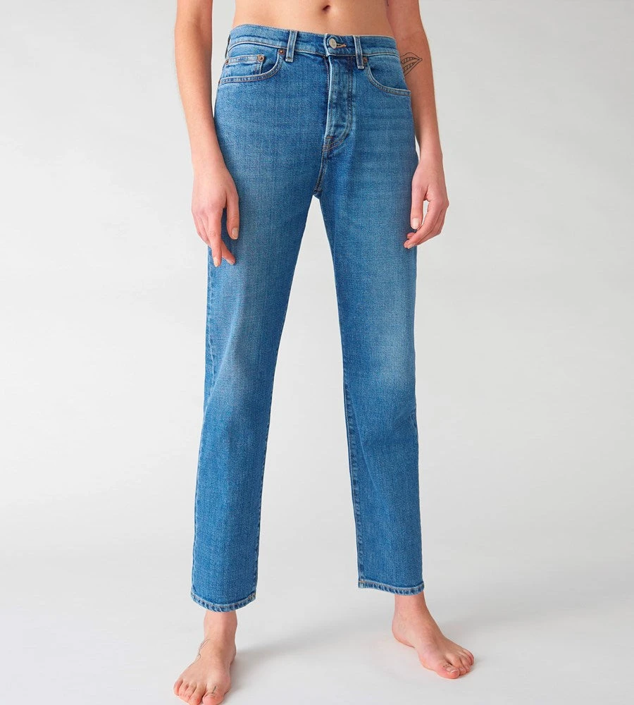 Jeanerica | Women's Classic 5-Pocket Jeans | Mid Vintage Fashion + Beauty