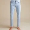 Fashion + Beauty Jeanerica | Women's Classic 5-Pocket Jeans | Super Light Vintage