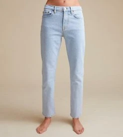 Fashion + Beauty Jeanerica | Women's Classic 5-Pocket Jeans | Super Light Vintage