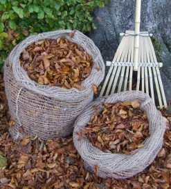 Nutscene Jute Leaf Sacks Homewares