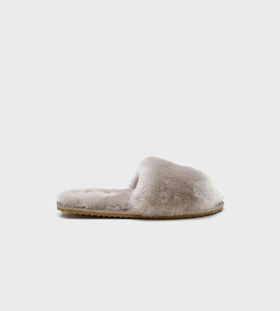 La Tribe | Sheepy Slipper | Light Grey New In Fashion