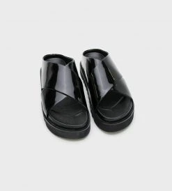 La Tribe | Zuki Slide | Shiny Black