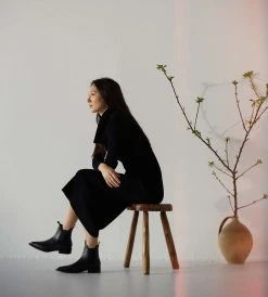 La Tribe | Chelsea Boot | Pebbled Black Fashion + Beauty