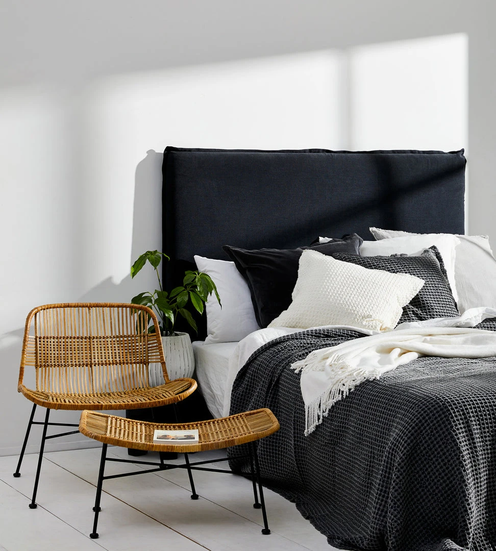 Papaya Homewares Marcus Linen Bedhead | Black