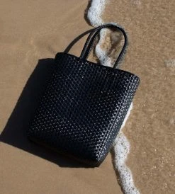 Fashion + Beauty Mimmi Terra | Eco Shopper | Ink