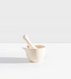 Mason Cash Mortar & Pestle | White | Medium