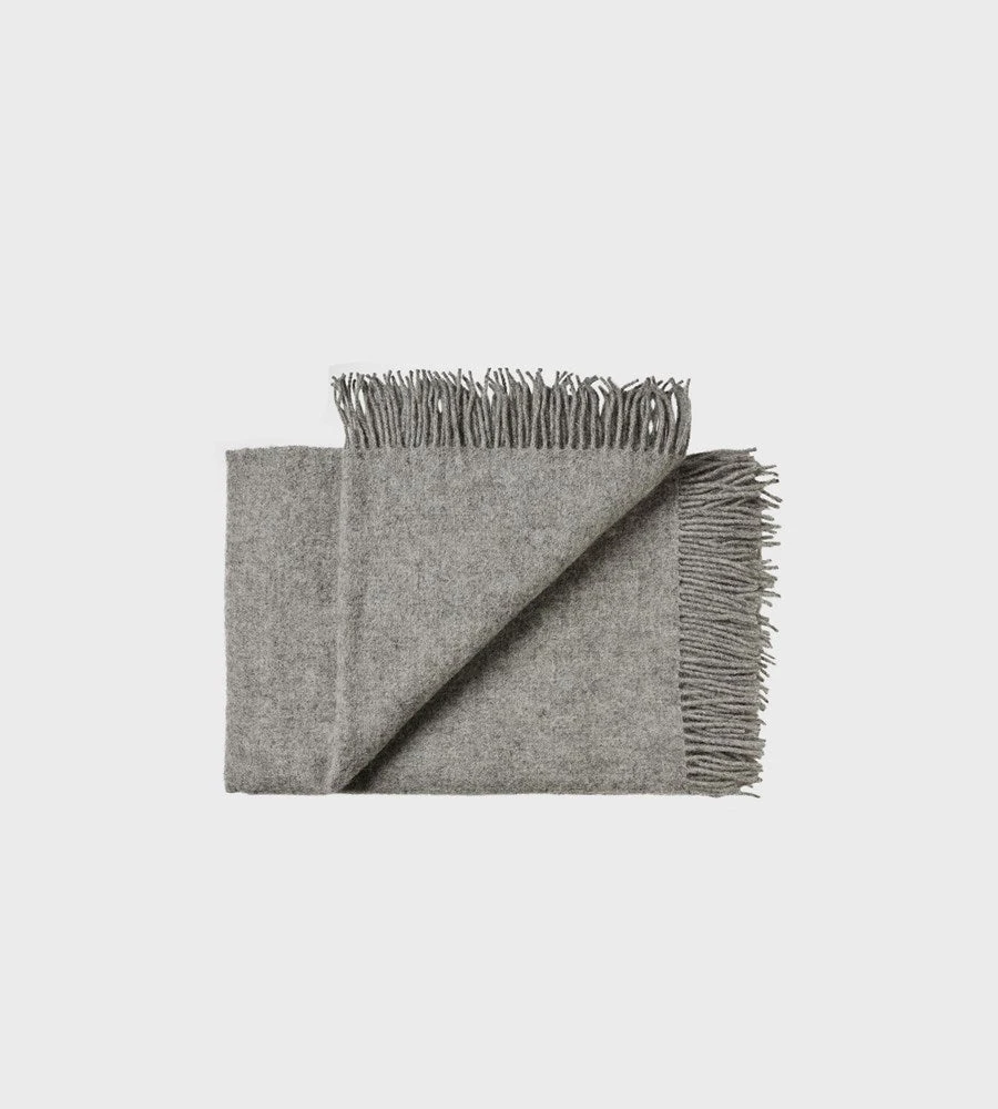 Weave Nevis Throw | Ash