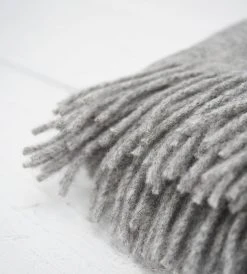 Weave Nevis Throw | Ash