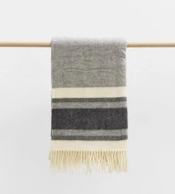 Weave Homewares Ohope Throw | Coal
