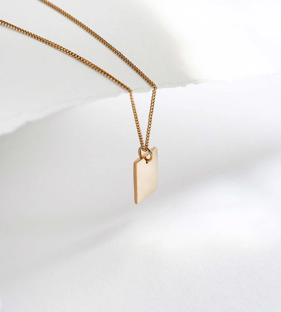 Fashion + Beauty Pigment Studio | Form Necklace | Gold