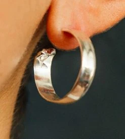 Fashion + Beauty Released From Love | Classic Hoops 009 | Sterling Silver