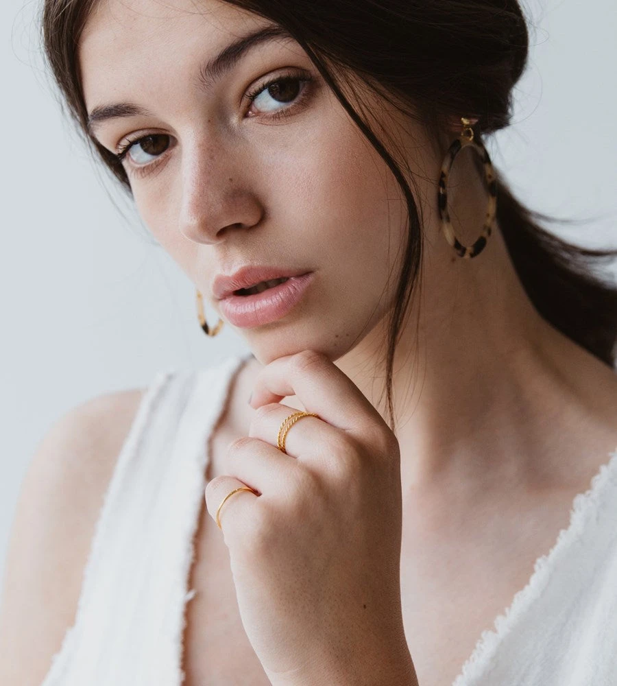 Fashion + Beauty Sophie | Double Twist Band | Gold