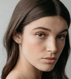 Sophie | Mini Bar Earrings | Gold Fashion + Beauty