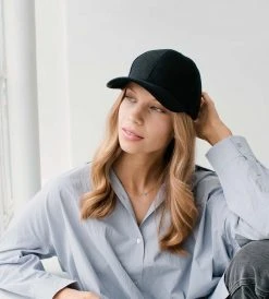 Sophie | Wool Cap | Black Fashion + Beauty