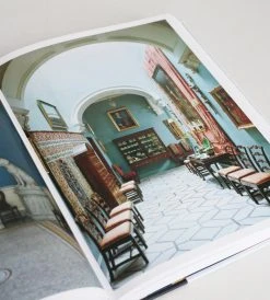 Thames & Hudson Publishers The Anatomy Of Colour | By Patrick Baty