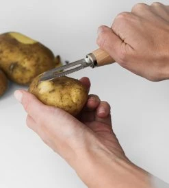 Westmark Homewares Vegetable Peeler | Beechwood Handle