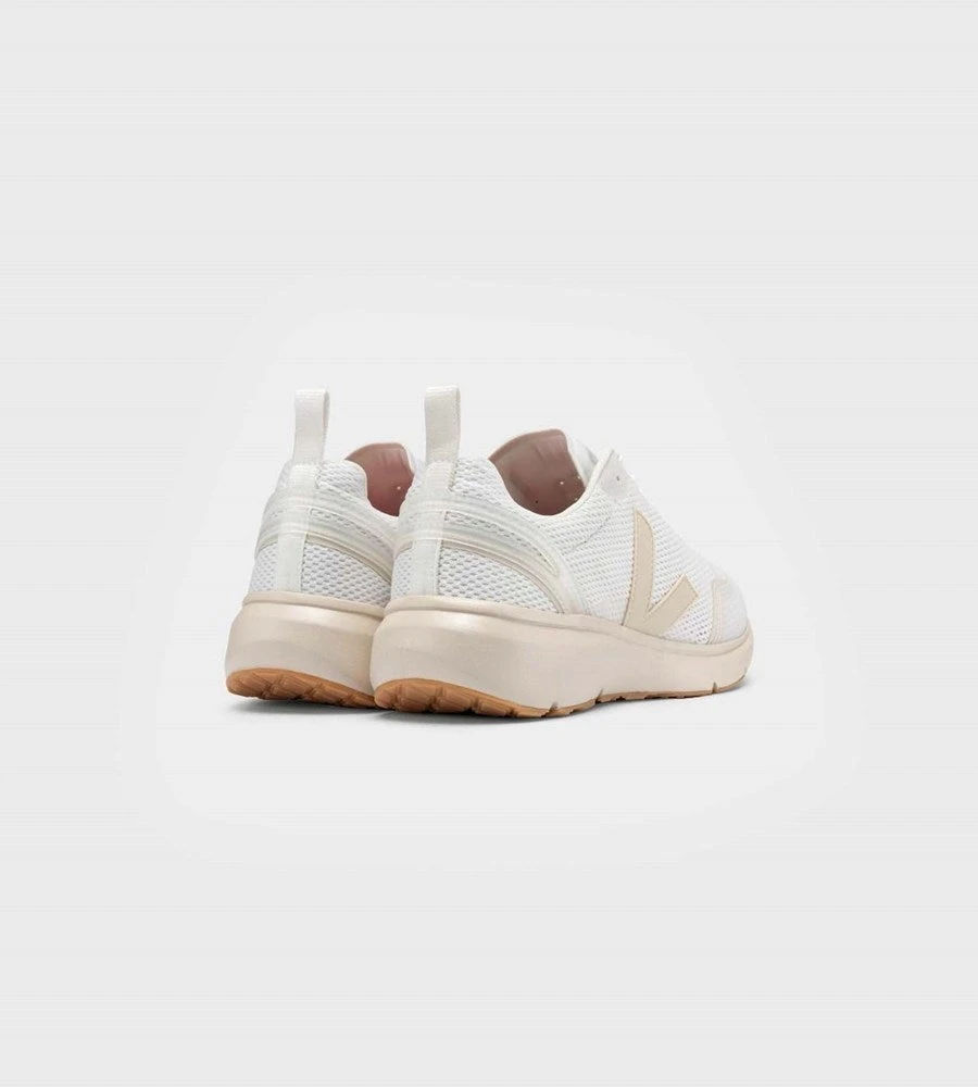 Fashion + Beauty Veja | Condor 2 Alveomesh Sneaker | White Pierre