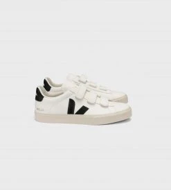 Fashion + Beauty Veja | Recife Logo Chromefree Sneaker | Extra White Black