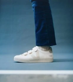 Fashion + Beauty Veja | Recife Logo Chromefree Sneaker | Extra White Pierre Natural