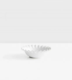 Mediterranean Markets White Mode Wave Bowl