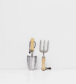 Heaven In Earth Kid's Set Of Garden Tools Homewares