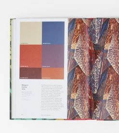 Thames & Hudson Publishers Spectrum | Heritage Patterns And Colours